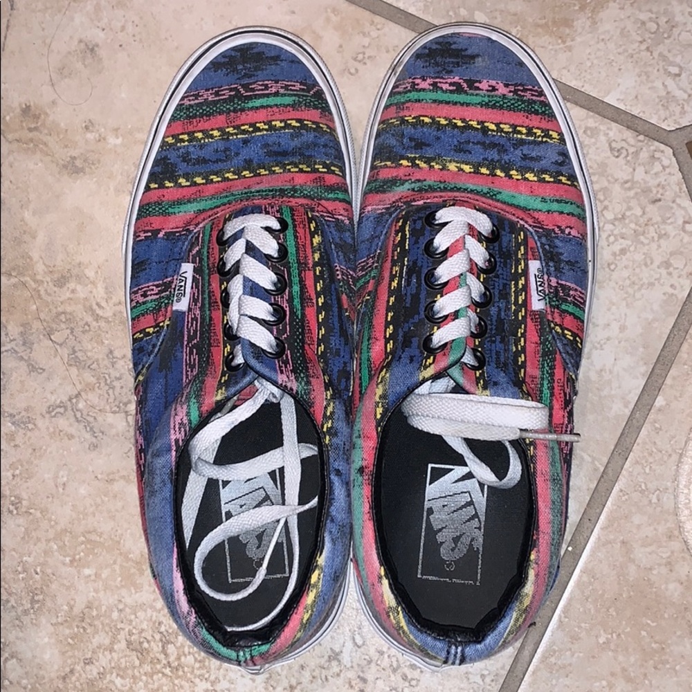 Multicolored unisex Vans sneakers